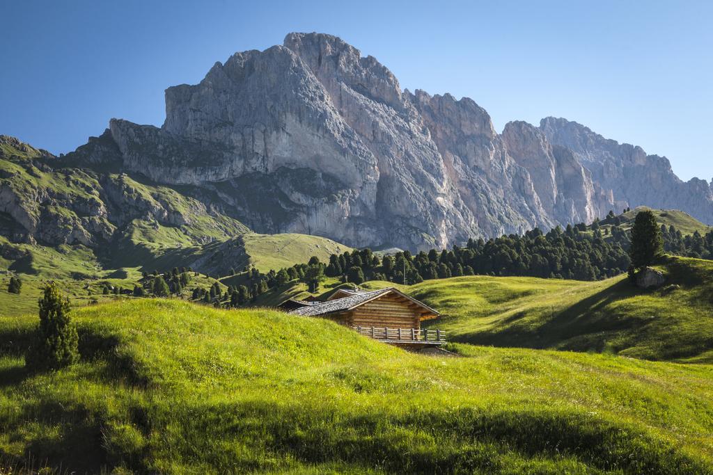 Dorfhotel Beludei Santa Cristina Val Gardena Bagian luar foto