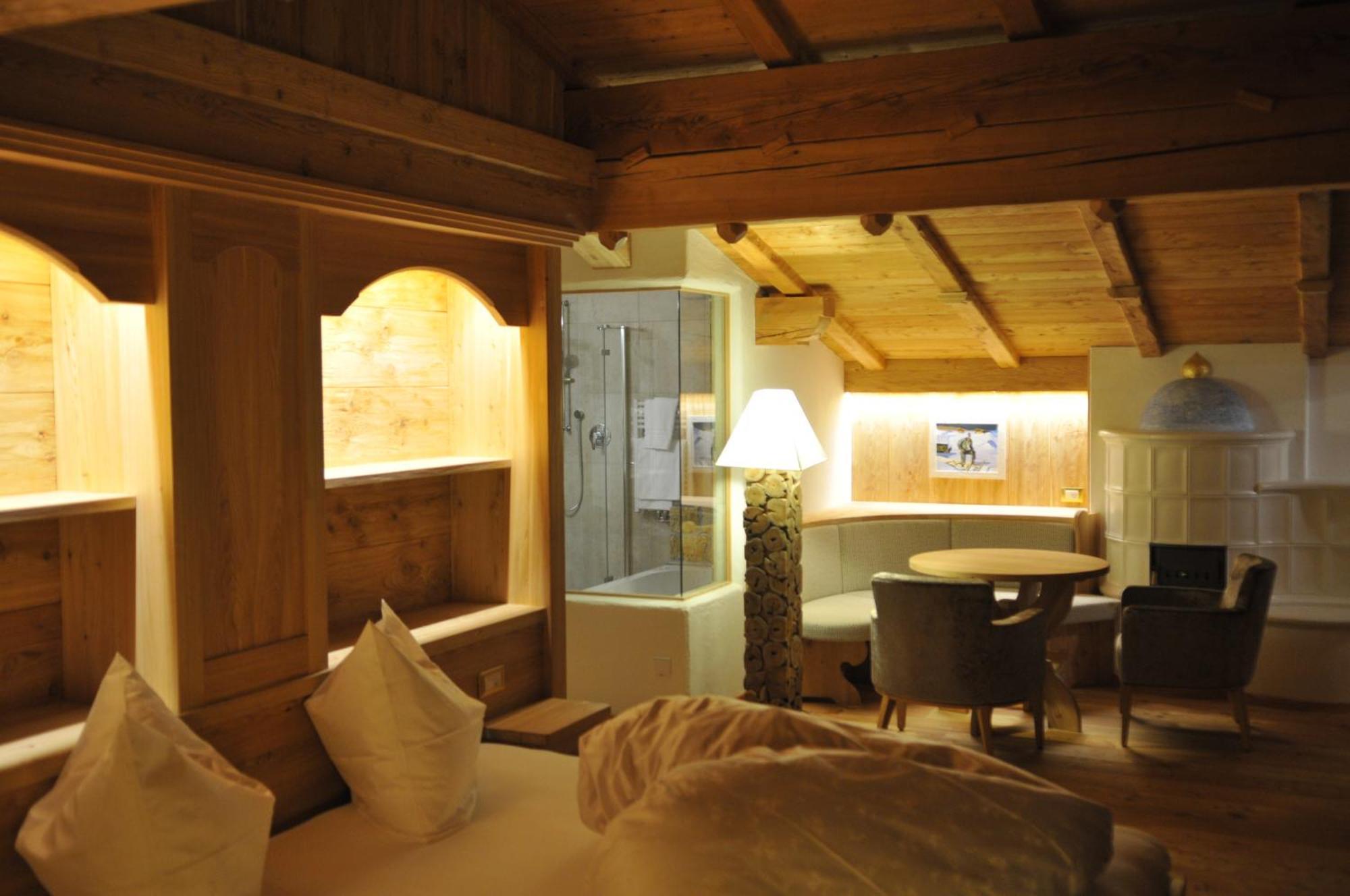 Dorfhotel Beludei Santa Cristina Val Gardena Ruang foto